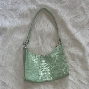 Chic Mint Crocodile-Embossed Shoulder Bag